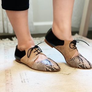 Unique Shoes (flats)